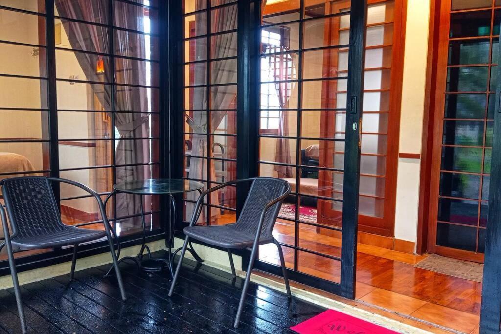 Designer Villa Tokyo Cianjur Dış mekan fotoğraf