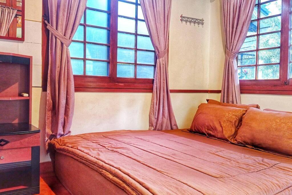 Designer Villa Tokyo Cianjur Dış mekan fotoğraf
