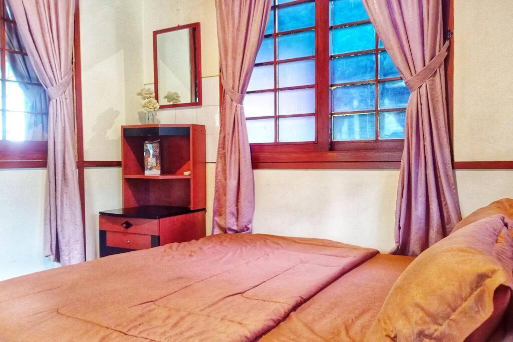 Designer Villa Tokyo Cianjur Dış mekan fotoğraf